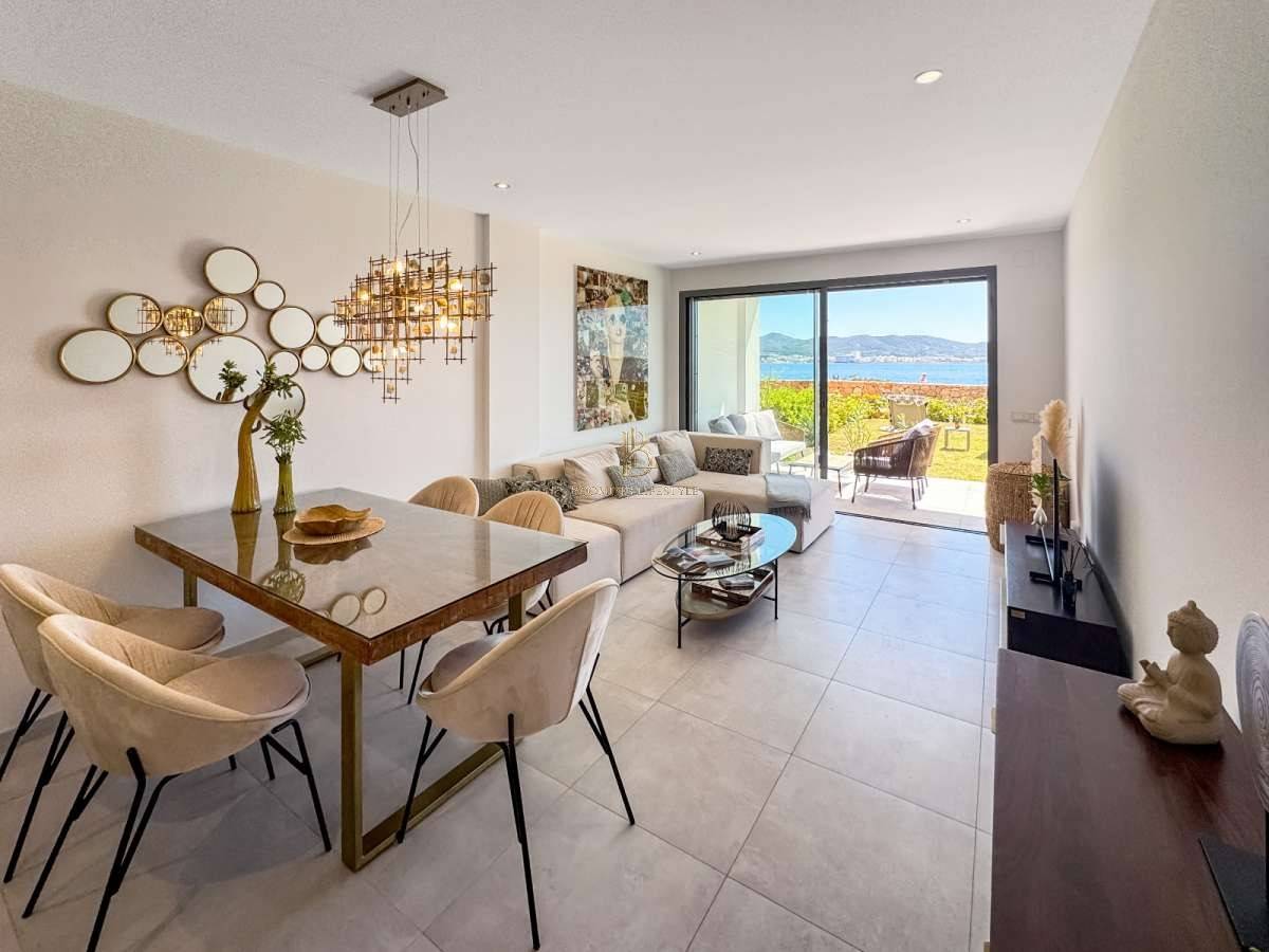 Apartment in San Antonio – Ref: 718780