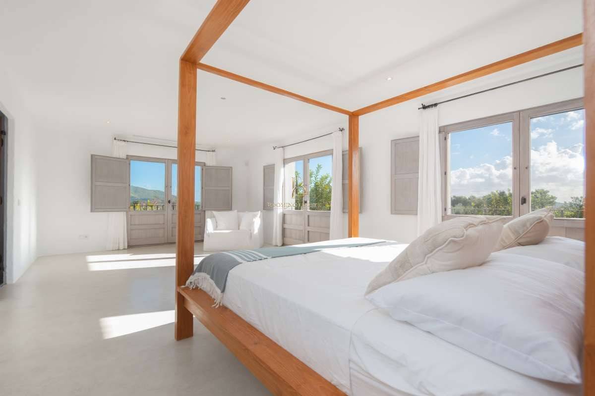 Villa in Sant Llorenç de Balàfia – Ref: 706328