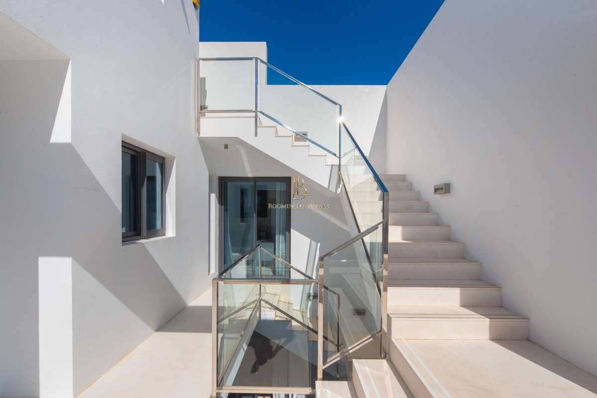 Villa in Cala Carbó – Ref: 685599